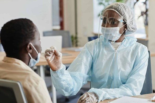 ¿Cuáles son los medios para fortalecer el sistema inmunológico de forma natural?